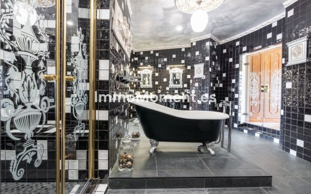 Wiederverkauf - Villa - Benalmadena - Benalmadena Costa