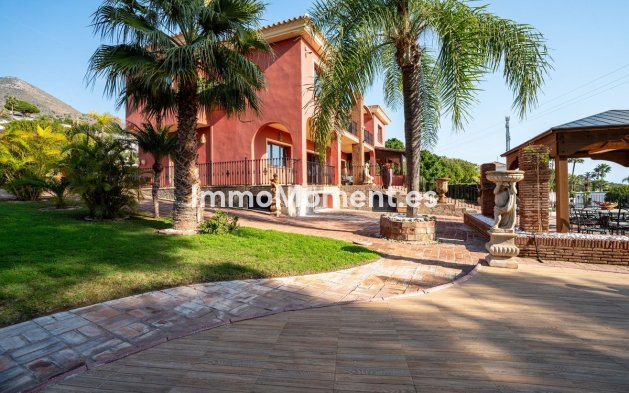 Wiederverkauf - Villa - Benalmadena - Benalmadena Costa