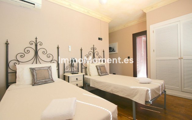 Wiederverkauf - Villa - Benalmadena - Benalmadena Costa