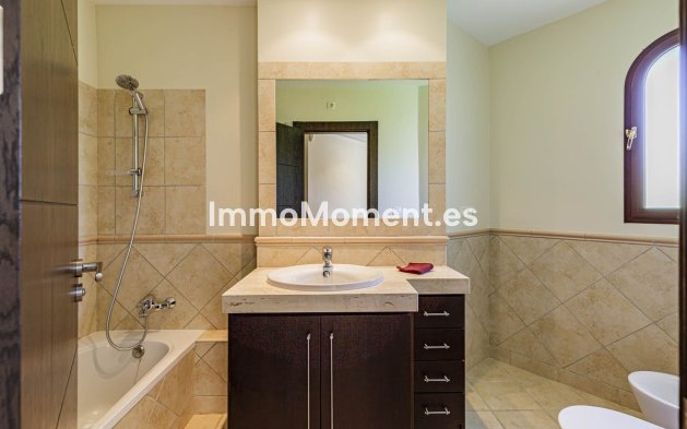 Revente - Villa - Benahavís - Los Arqueros