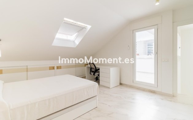 Revente - Maison mitoyenne - Estepona  - Estepona Centro