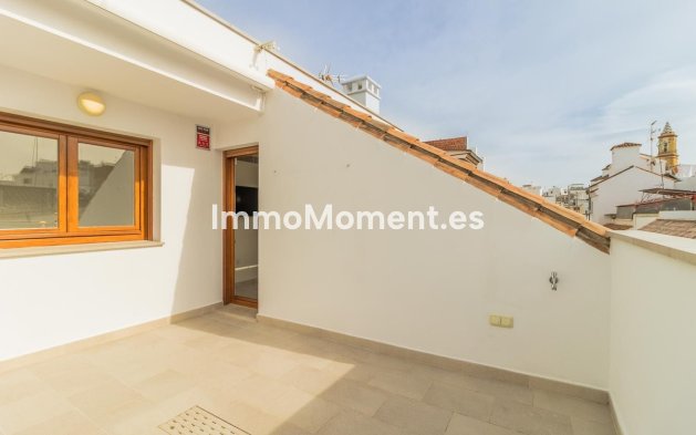 Revente - Maison mitoyenne - Estepona  - Estepona Centro