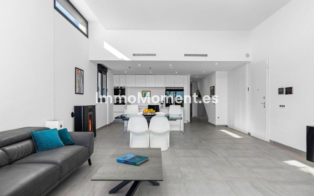 Wiederverkauf - Villa - San Miguel de Salinas - San Miguel de Salinas Centro