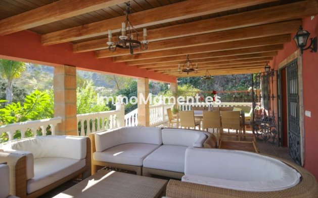 Reventa - Casa de campo - Interior  - Monda