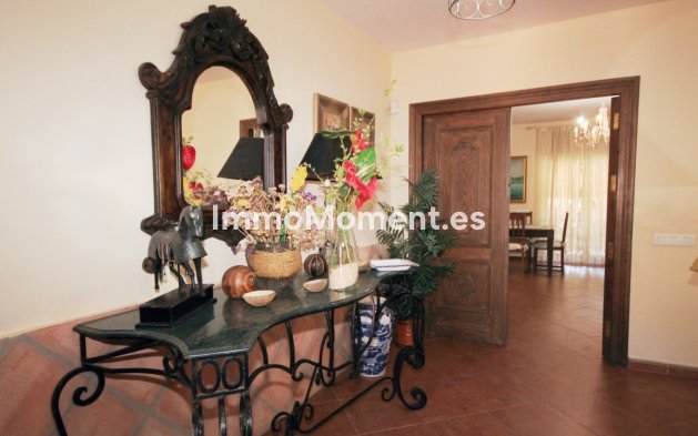 Reventa - Casa de campo - Interior  - Monda