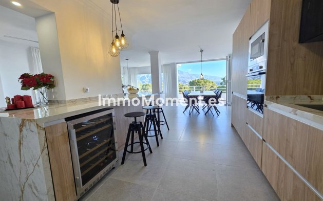 Wiederverkauf - Wohnung - Marbella - Nueva Andalucía