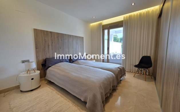 Resale - Apartment - Mijas - La Cala Golf