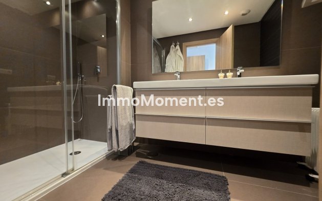 Resale - Apartment - Mijas - La Cala Golf