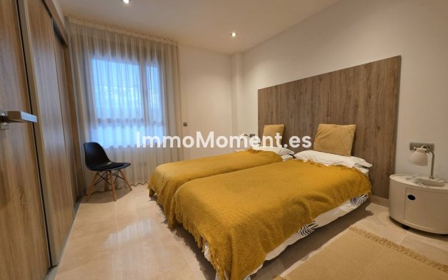 Resale - Apartment - Mijas - La Cala Golf