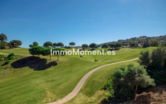 Resale - Apartment - Mijas - La Cala Golf