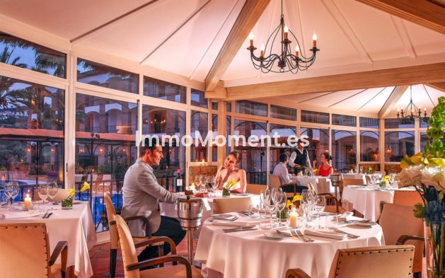 Resale - Apartment - Mijas - La Cala Golf