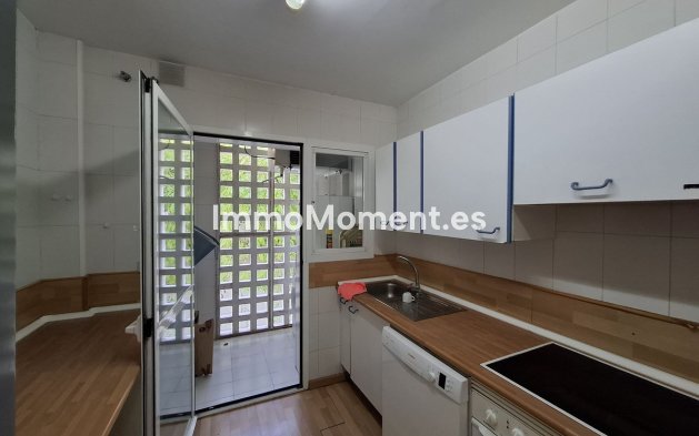 Wiederverkauf - Wohnung - Marbella - Río Real
