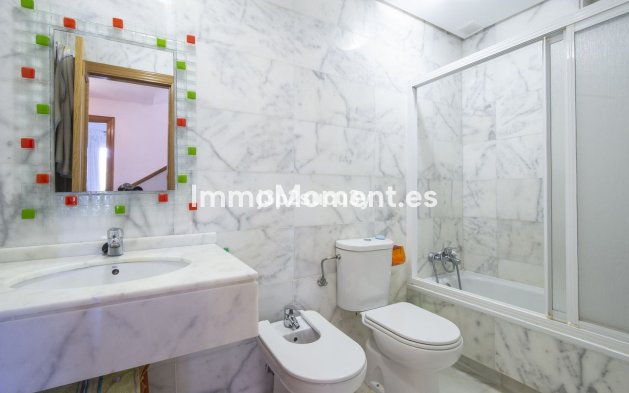 Wiederverkauf - Villa - Estepona  - Estepona Centro