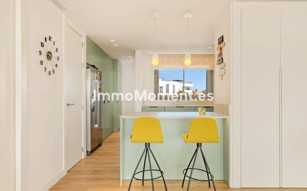 Resale - Apartment - Marbella - Santa Clara