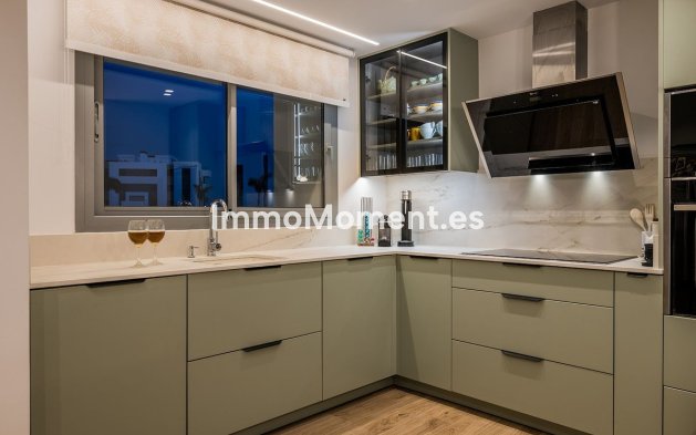 Resale - Apartment - Marbella - Santa Clara