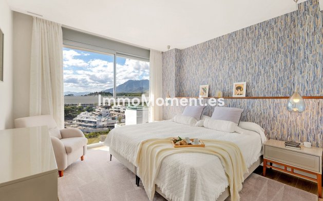 Resale - Apartment - Marbella - Santa Clara