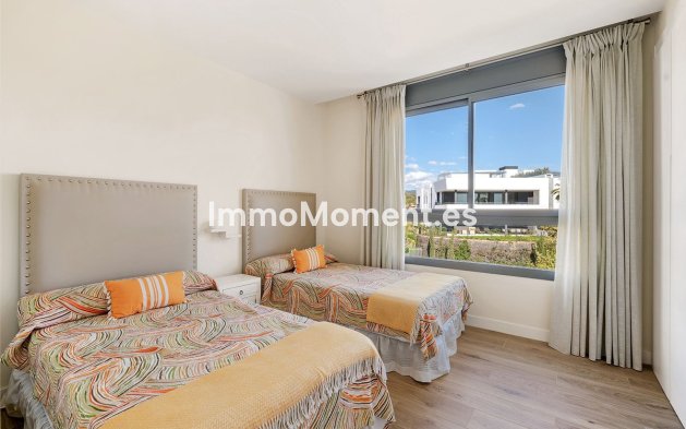 Resale - Apartment - Marbella - Santa Clara