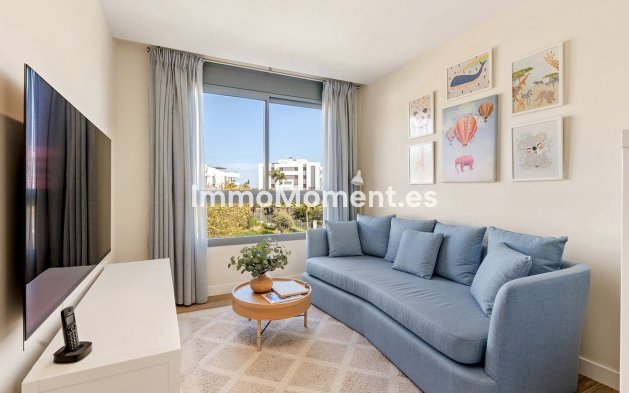 Resale - Apartment - Marbella - Santa Clara