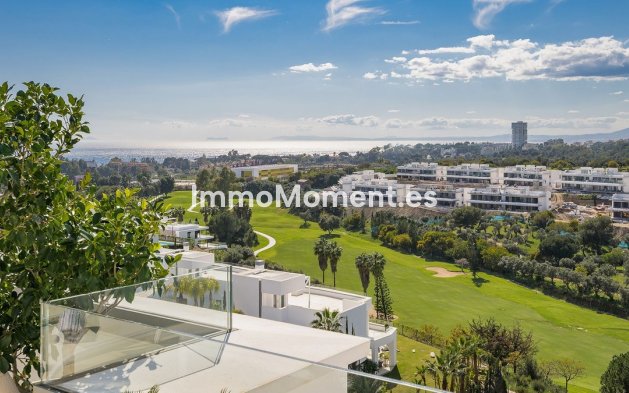 Resale - Apartment - Marbella - Santa Clara