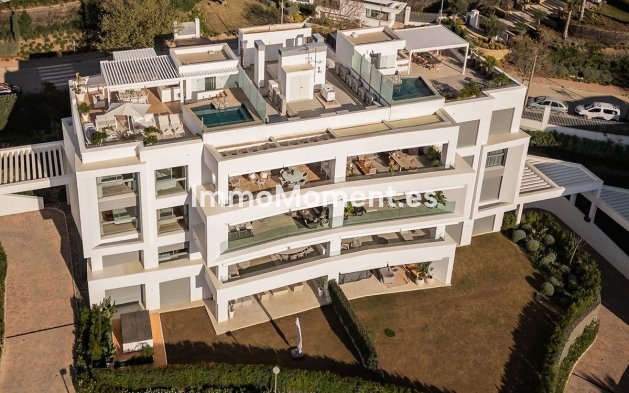 Resale - Apartment - Marbella - Santa Clara