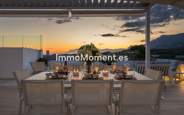 Resale - Apartment - Marbella - Santa Clara