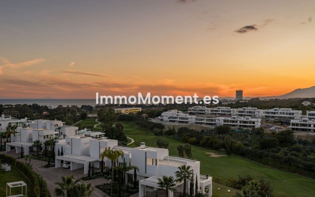 Resale - Apartment - Marbella - Santa Clara