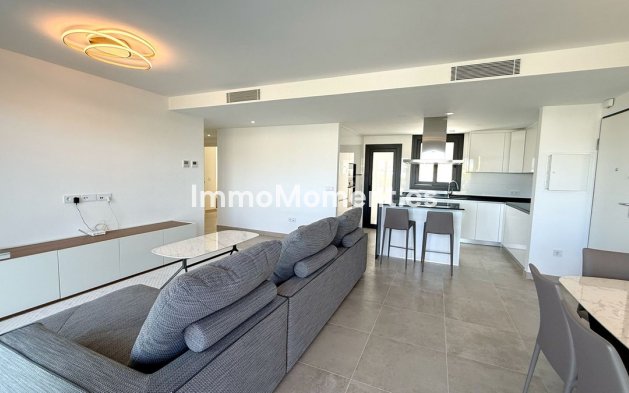 Wiederverkauf - Wohnung - Estepona  - Atalaya