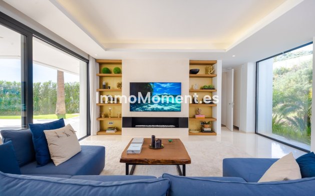 Revente - Villa - Marbella - Nueva Andalucía