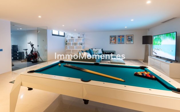 Revente - Villa - Marbella - Nueva Andalucía