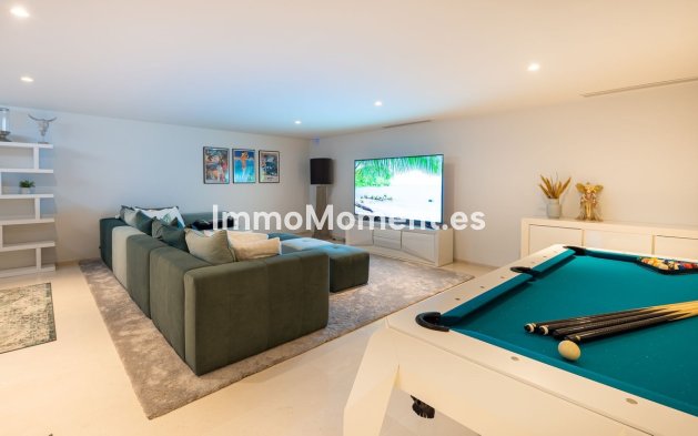 Revente - Villa - Marbella - Nueva Andalucía