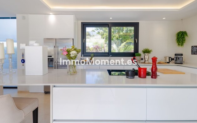 Revente - Villa - Marbella - Nueva Andalucía