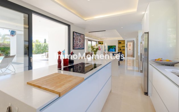 Revente - Villa - Marbella - Nueva Andalucía