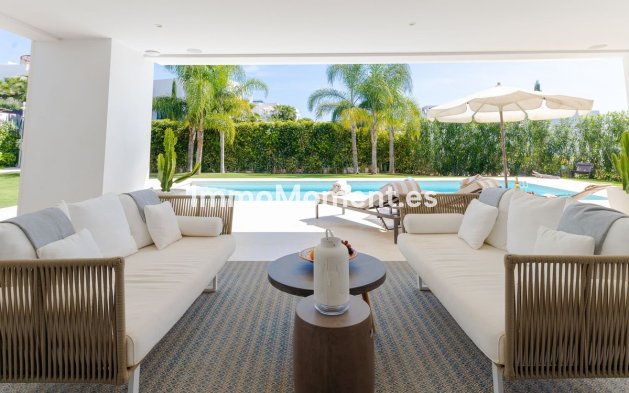 Revente - Villa - Marbella - Nueva Andalucía