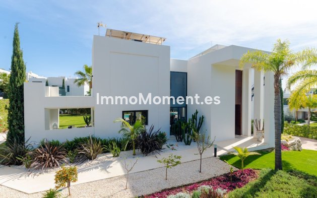 Revente - Villa - Marbella - Nueva Andalucía