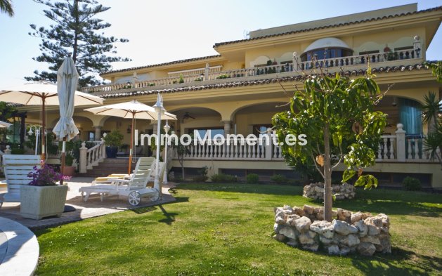 Wiederverkauf - Villa - Marbella - Puerto Banús