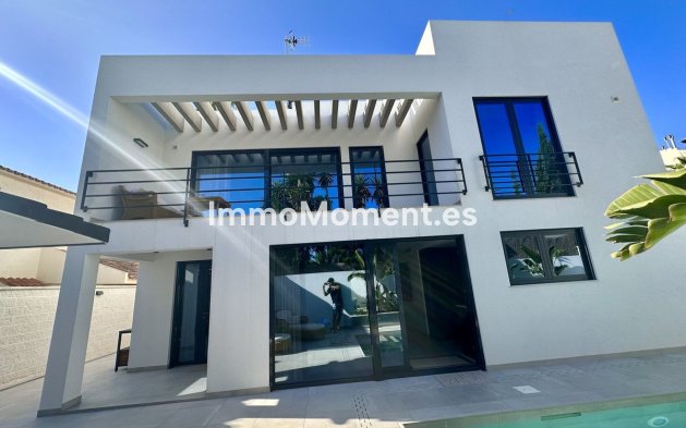 Revente - Villa - Marbella - Puerto Banús