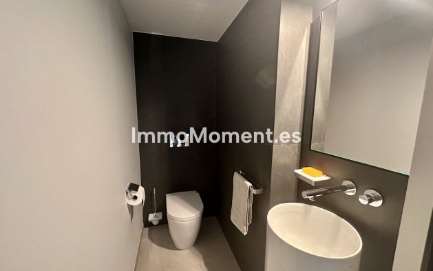 Revente - Villa - Marbella - Puerto Banús