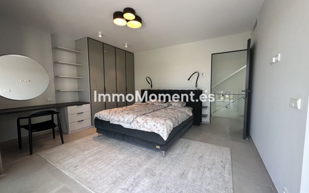 Revente - Villa - Marbella - Puerto Banús