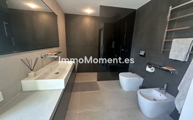 Revente - Villa - Marbella - Puerto Banús