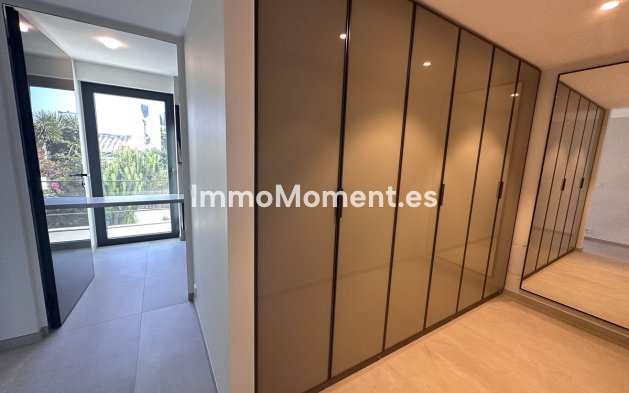 Revente - Villa - Marbella - Puerto Banús