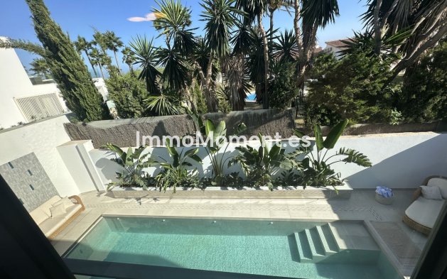 Revente - Villa - Marbella - Puerto Banús