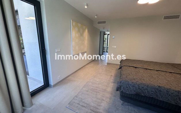 Revente - Villa - Marbella - Puerto Banús