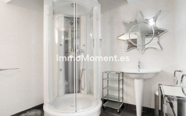 Wiederverkauf - Wohnung - Marbella - Puerto Banús