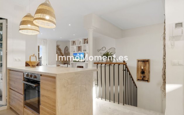 Wiederverkauf - Wohnung - Marbella - Nueva Andalucía