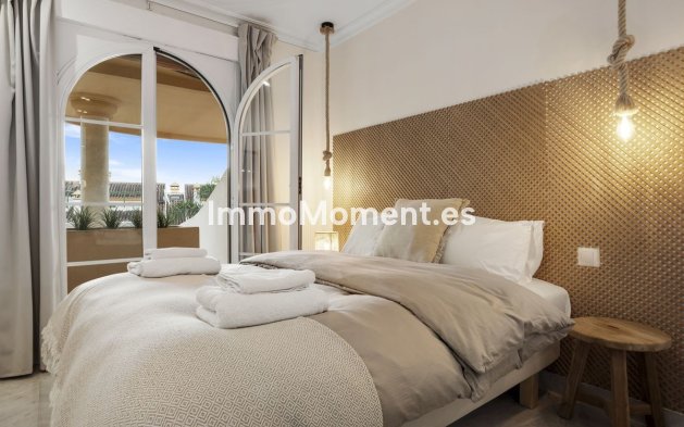 Wiederverkauf - Wohnung - Marbella - Nueva Andalucía