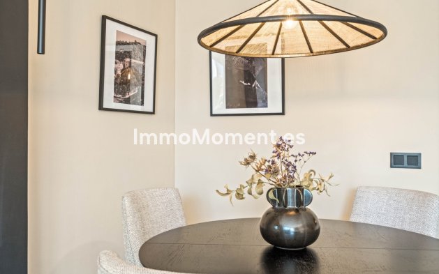 Revente - Appartement - Marbella - Nueva Andalucía