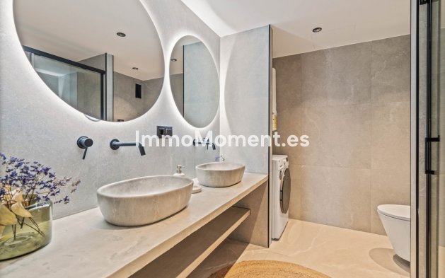 Revente - Appartement - Marbella - Nueva Andalucía