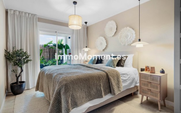 Revente - Appartement - Marbella - Nueva Andalucía