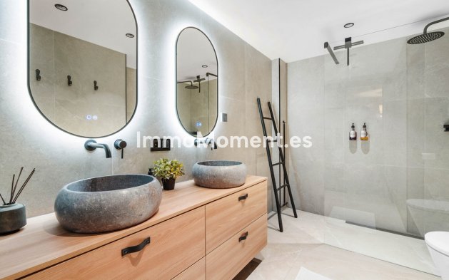 Revente - Appartement - Marbella - Nueva Andalucía