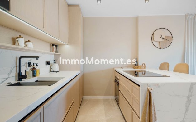 Revente - Appartement - Marbella - Nueva Andalucía